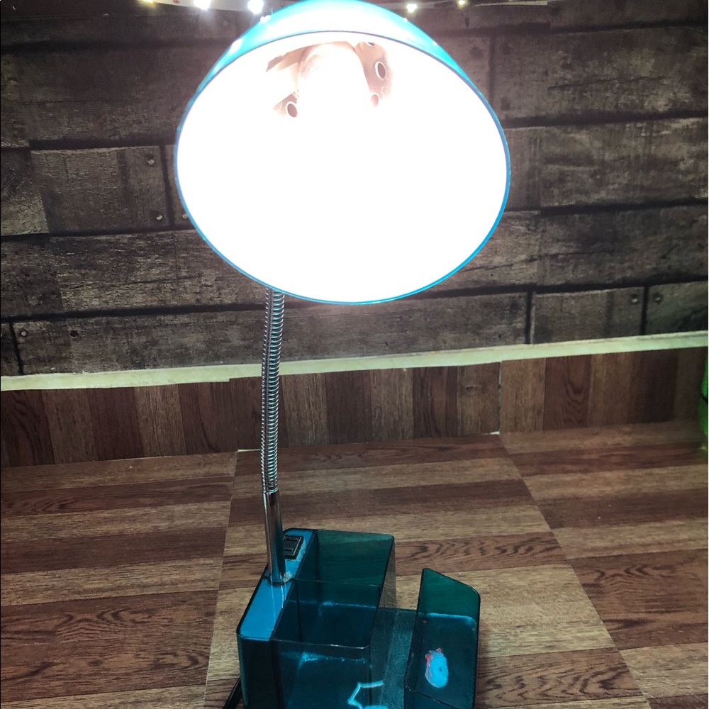 Desk lamps